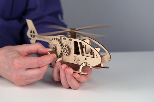 GearLift Helicopter STEM Kit